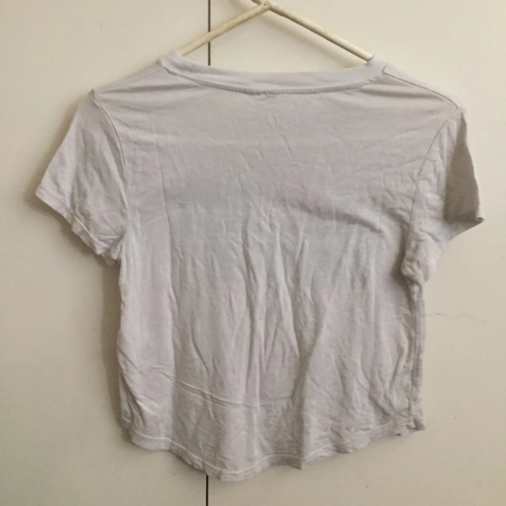 H&M Tee - Picture 2 of 2